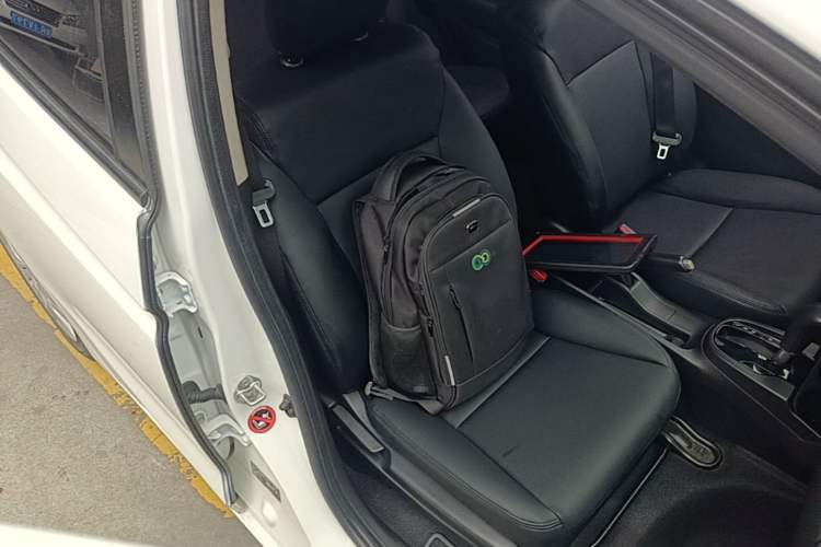 Used Honda Fit 2016 1.5L LX CVT Comfort Model Right Front Seat