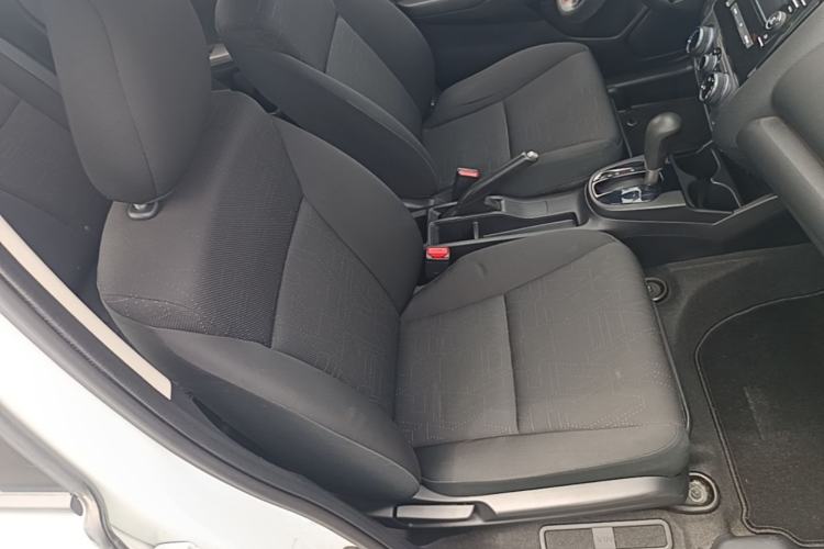 Used Honda Fit 2016 1.5L LX CVT Comfort Model Right Front Seat