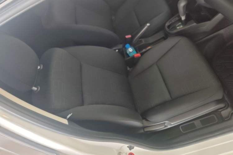 Used Honda Fit 2016 1.5L LX CVT Comfort Model Right Front Seat