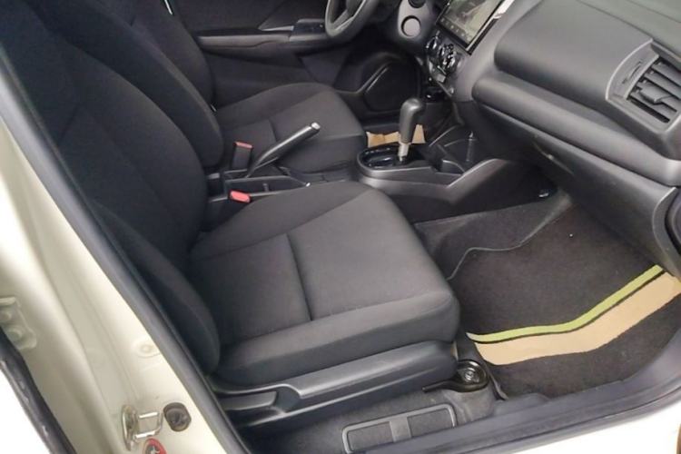 Used Honda Fit 2016 1.5L LXS CVT Comfort Sunroof Version Right Front Seat
