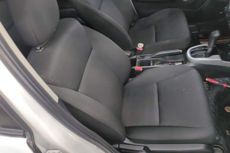 Used Honda Fit 2016 1.5L LXS CVT Comfort Sunroof Version Right Front Seat