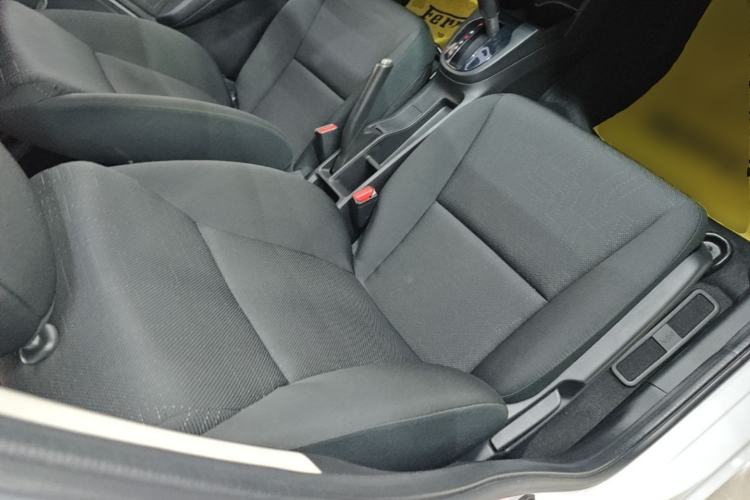 Used Honda Fit 2016 1.5L LXS CVT Comfort Sunroof Version Right Front Seat