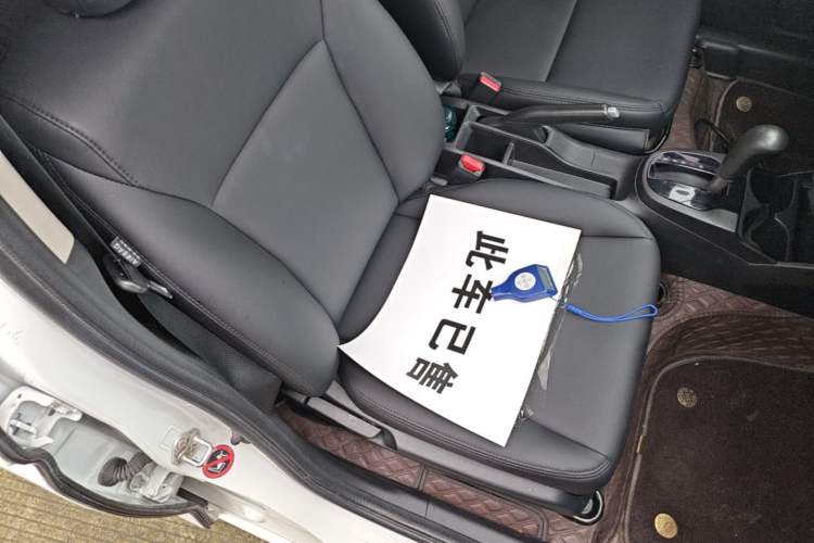 Used Honda Fit 2016 1.5L LXS CVT Comfort Sunroof Version Right Front Seat
