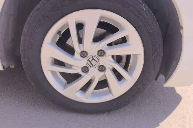Used Honda Fit 2016 1.5L LXS CVT Comfort Sunroof Version Right Front Wheel Hub