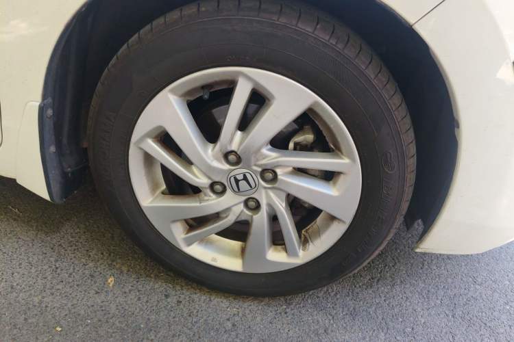 Used Honda Fit 2016 1.5L EXLI CVT Leading Model Right Front Wheel Hub