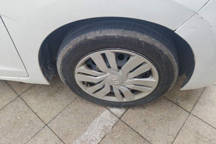 Used Honda Fit 2016 1.5L LXS CVT Comfort Sunroof Version Right Front Wheel Hub