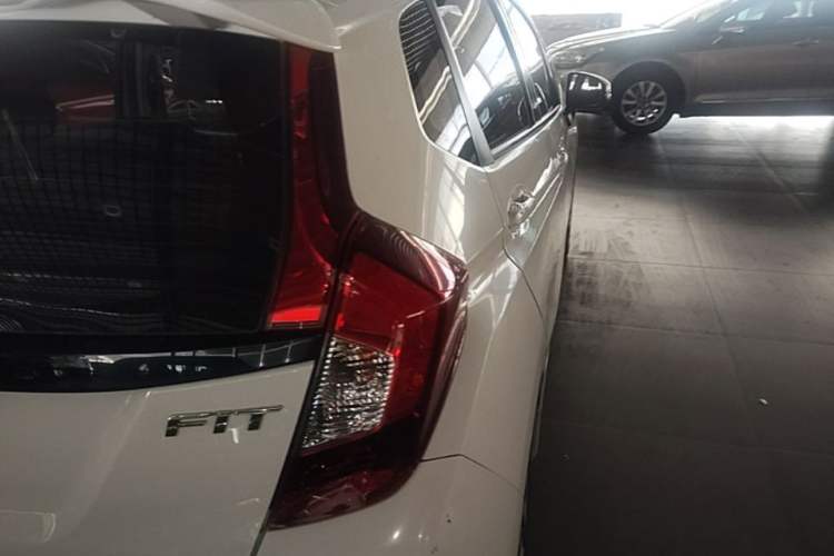 Used Honda Fit 2016 1.5L LXS CVT Comfort Sunroof Version Right Rear Taillight