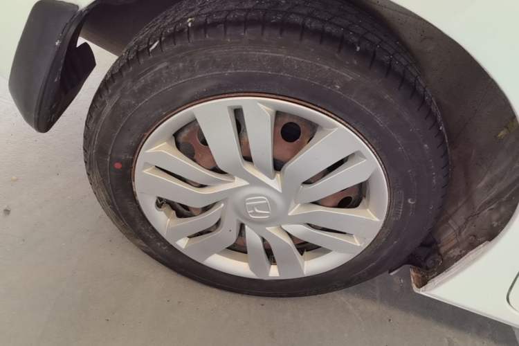 Used Honda Fit 2016 1.5L LXS CVT Comfort Sunroof Version Right Rear Wheel Hub