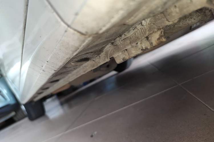 Used Honda Fit 2016 1.5L LX Manual Comfort Model Right Side Sill