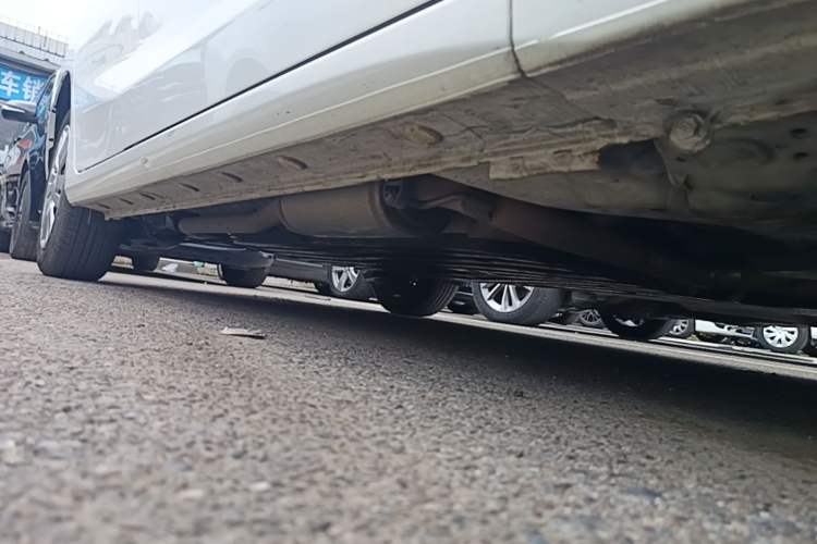 Used Honda Fit 2016 1.5L LX CVT Comfort Model Right Side Sill
