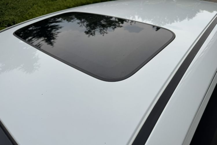 Used Honda Fit 2016 1.5L LXS CVT Comfort Sunroof Version Roof