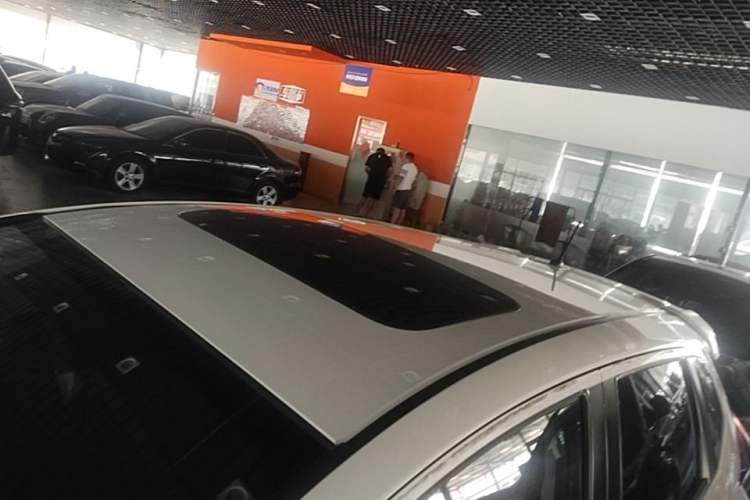 Used Honda Fit 2016 1.5L LXS CVT Comfort Sunroof Version Roof