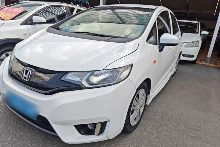 Used Honda Fit 2016 1.5L LX Manual Comfort Model Guazi used car, China used car export, Used car for sale, Used  cars, Cheapest cars for sale