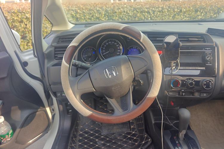 Used Honda Fit 2016 1.5L LXS CVT Comfort Sunroof Version Steering Wheel