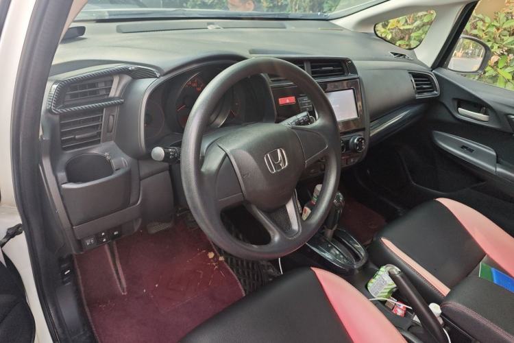 Used Honda Fit 2016 1.5L LX CVT Comfort Model Steering Wheel