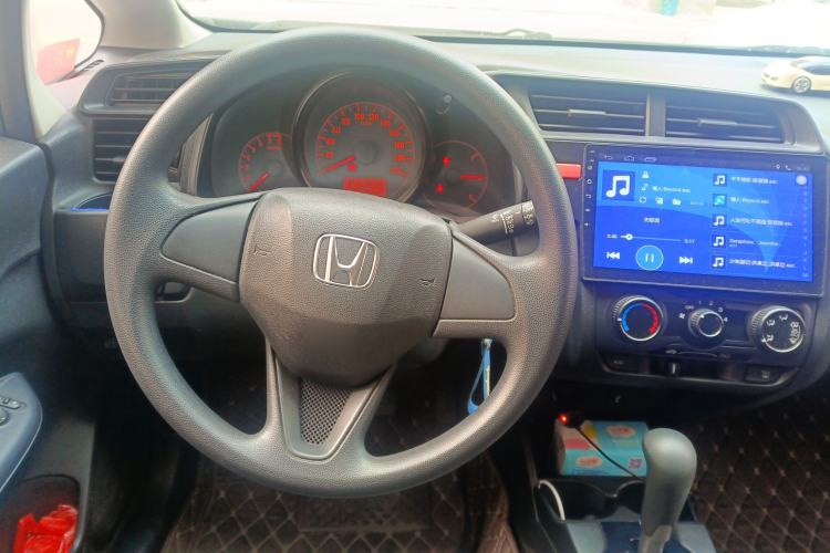 Used Honda Fit 2016 1.5L LX CVT Comfort Model Steering Wheel