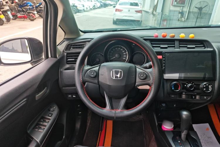 Used Honda Fit 2016 1.5L LXS CVT Comfort Sunroof Version Steering Wheel