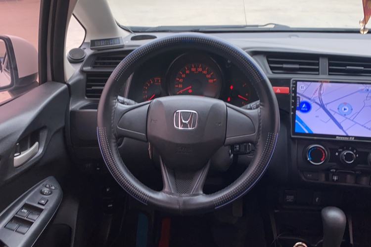 Used Honda Fit 2016 1.5L LX CVT Comfort Model Steering Wheel