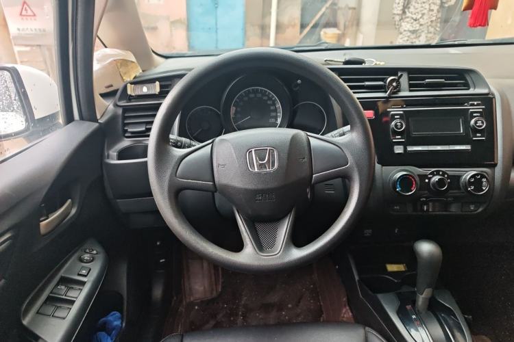 Used Honda Fit 2016 1.5L LXS CVT Comfort Sunroof Version Steering Wheel