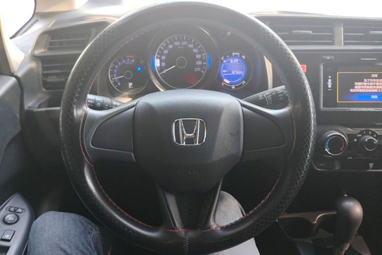 Used Honda Fit 2016 1.5L LXS CVT Comfort Sunroof Version Steering Wheel