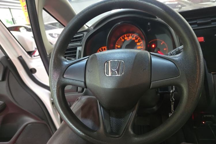 Used Honda Fit 2016 1.5L LX CVT Comfort Model Steering Wheel