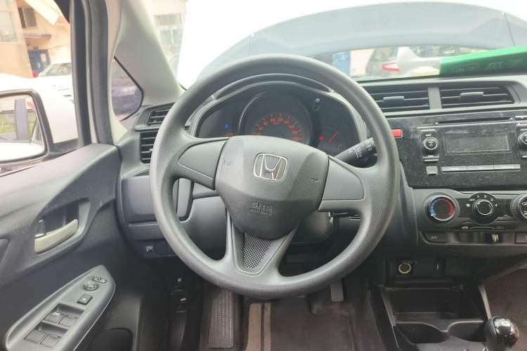 Used Honda Fit 2016 1.5L LX Manual Comfort Model Steering Wheel