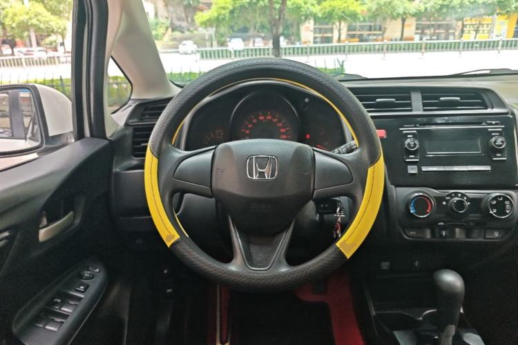 Used Honda Fit 2016 1.5L LX CVT Comfort Model Steering Wheel
