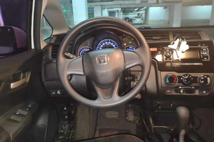 Used Honda Fit 2016 1.5L LXS CVT Comfort Sunroof Version Steering Wheel