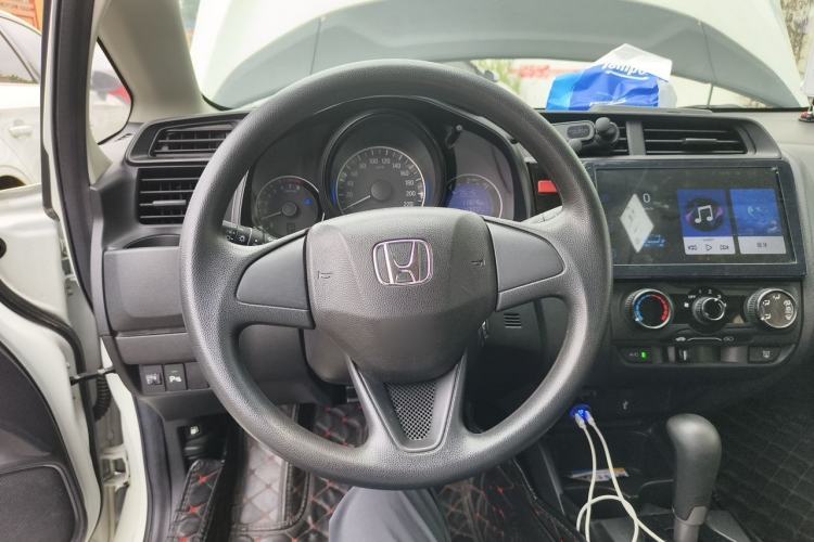 Used Honda Fit 2016 1.5L LXS CVT Comfort Sunroof Version Steering Wheel