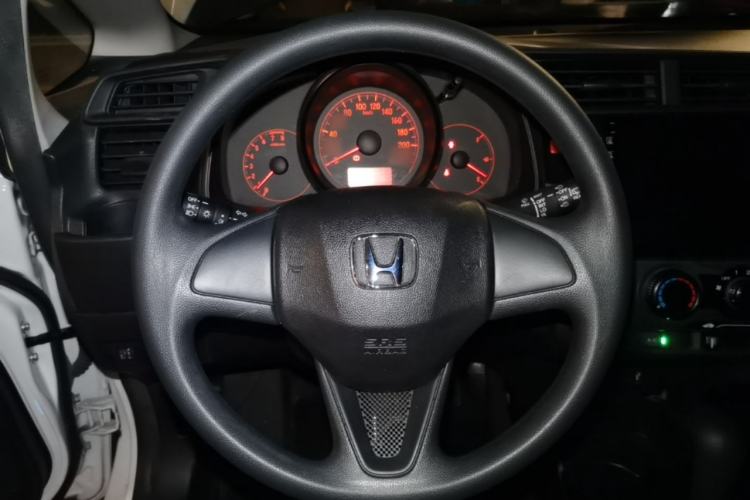 Used Honda Fit 2016 1.5L LX CVT Comfort Model Steering Wheel
