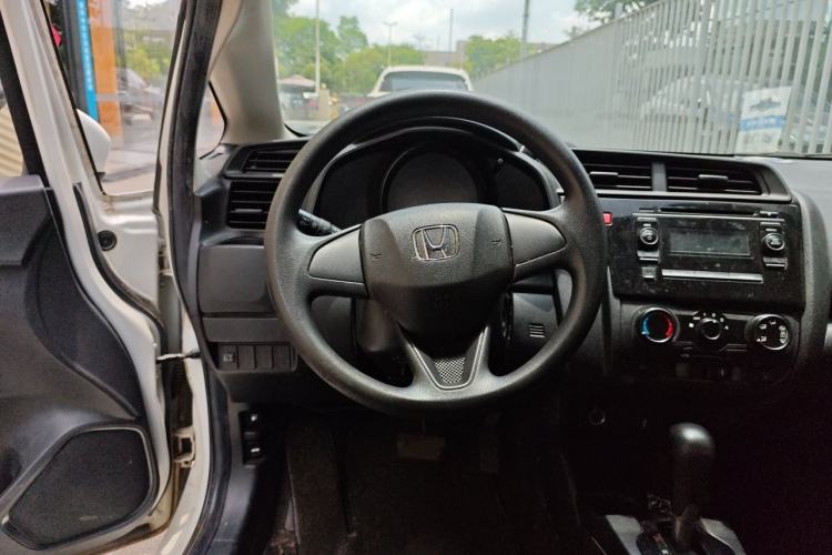 Used Honda Fit 2016 1.5L LX CVT Comfort Model Steering Wheel