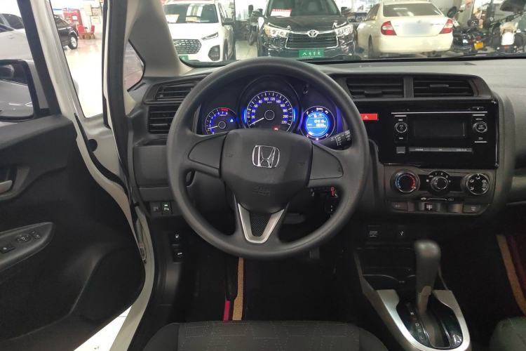 Used Honda Fit 2016 1.5L LXS CVT Comfort Sunroof Version Steering Wheel