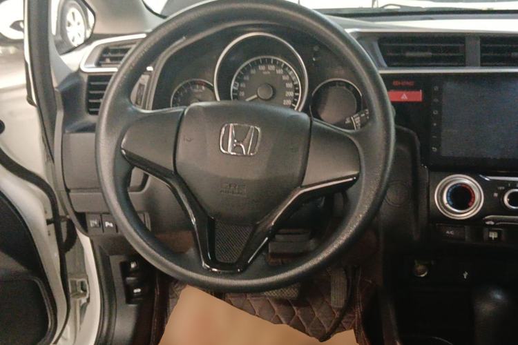 Used Honda Fit 2016 1.5L SE CVT Fashion Model Steering Wheel