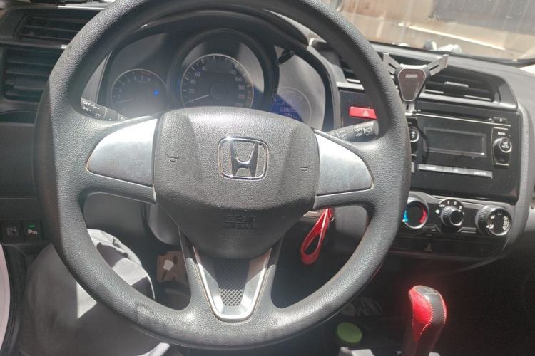 Used Honda Fit 2016 1.5L LXS CVT Comfort Sunroof Version Steering Wheel