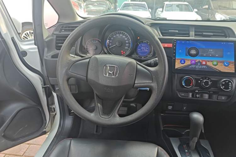 Used Honda Fit 2016 1.5L LXS CVT Comfort Sunroof Version Steering Wheel