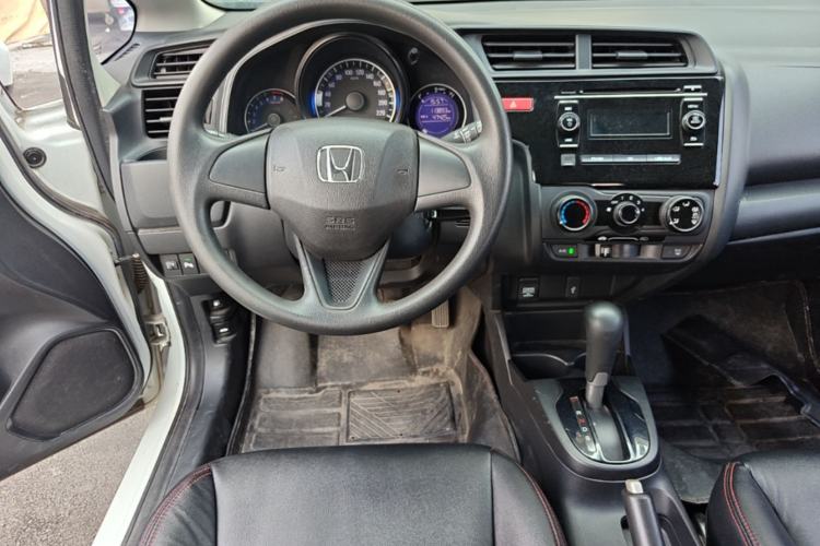 Used Honda Fit 2016 1.5L LXS CVT Comfort Sunroof Version Steering Wheel