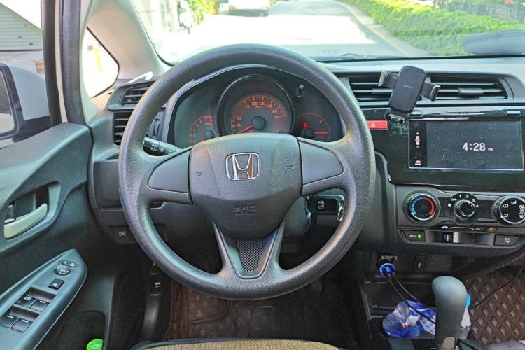 Used Honda Fit 2016 1.5L LX CVT Comfort Model Steering Wheel