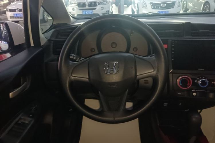 Used Honda Fit 2016 1.5L LX CVT Comfort Model Steering Wheel