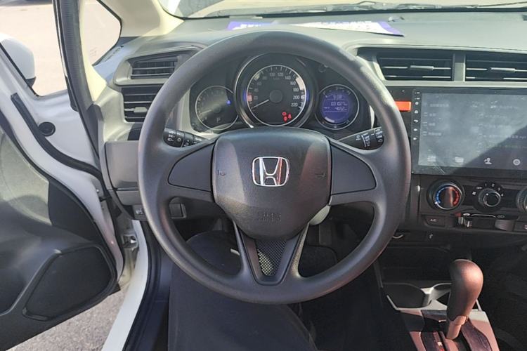 Used Honda Fit 2016 1.5L LXS CVT Comfort Sunroof Version Steering Wheel