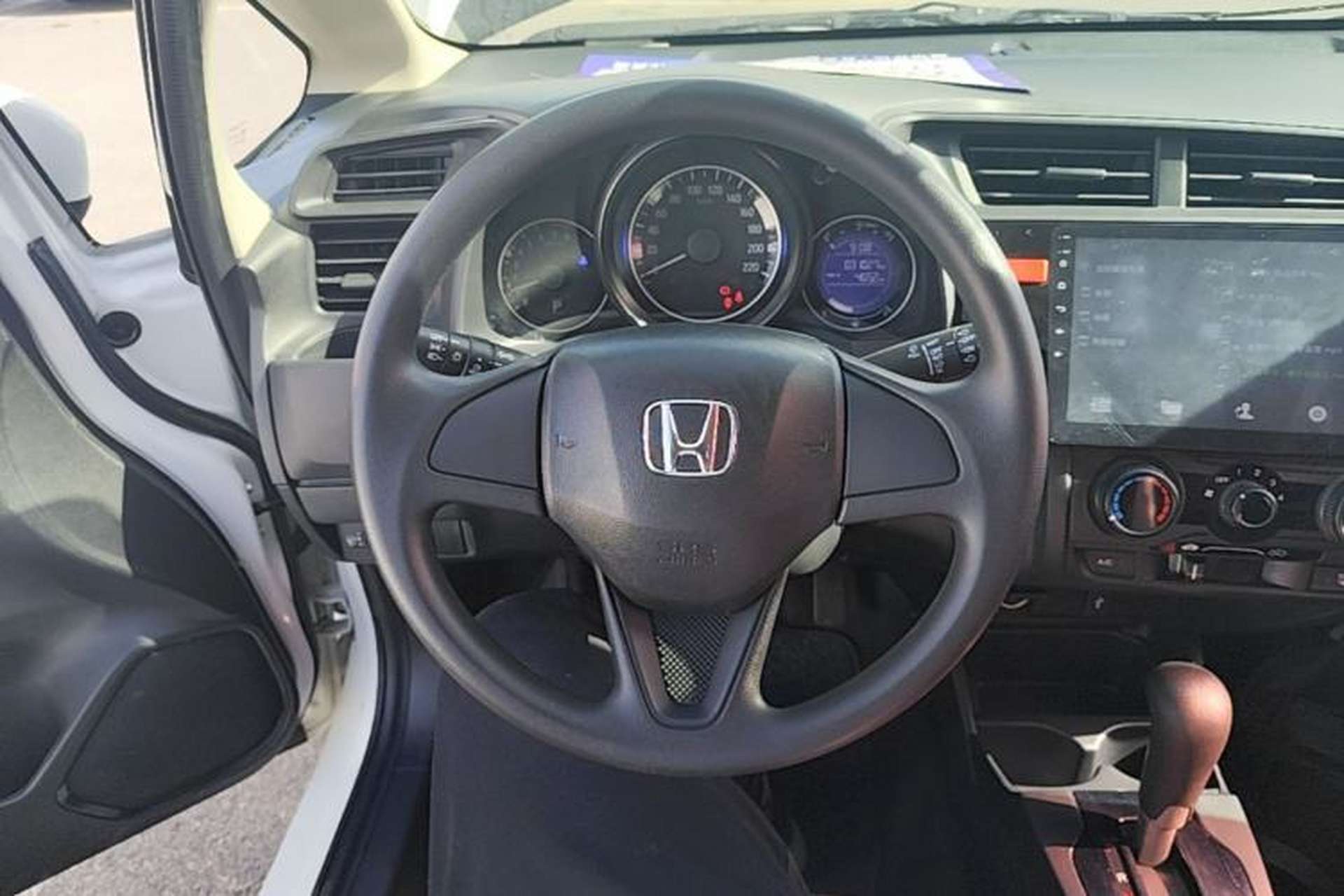 Used Honda Fit 2016 1.5L LXS CVT Comfort Sunroof Version Steering Wheel