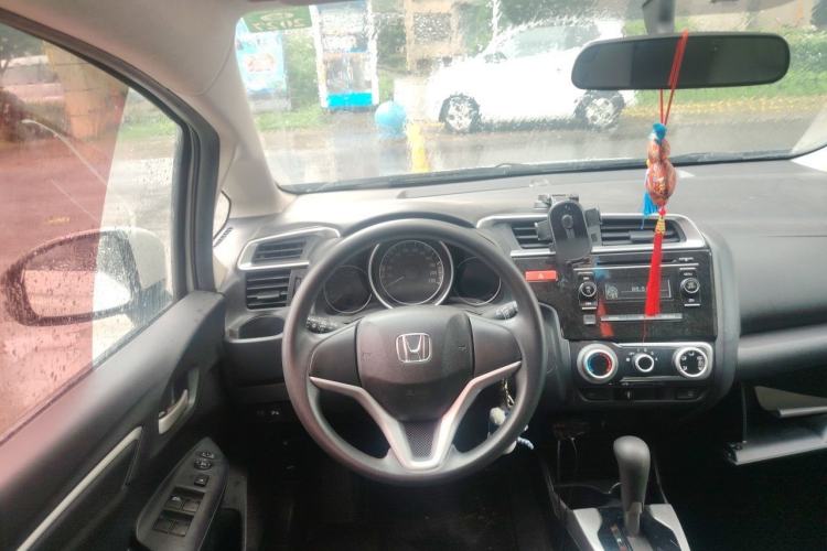 Used Honda Fit 2016 1.5L SE CVT Fashion Model Steering Wheel