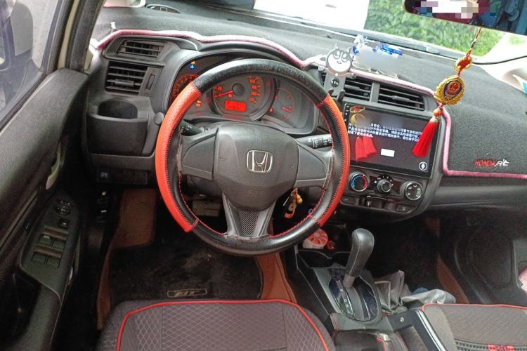 Used Honda Fit 2016 1.5L LX CVT Comfort Model Steering Wheel