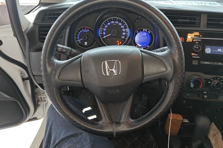 Used Honda Fit 2016 1.5L LXS CVT Comfort Sunroof Version Steering Wheel