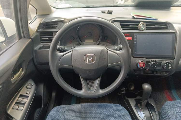 Used Honda Fit 2016 1.5L LX CVT Comfort Model Steering Wheel