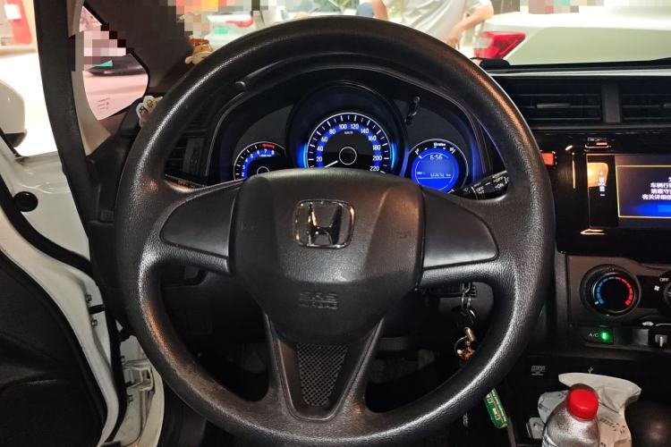 Used Honda Fit 2016 1.5L LXS CVT Comfort Sunroof Version Steering Wheel