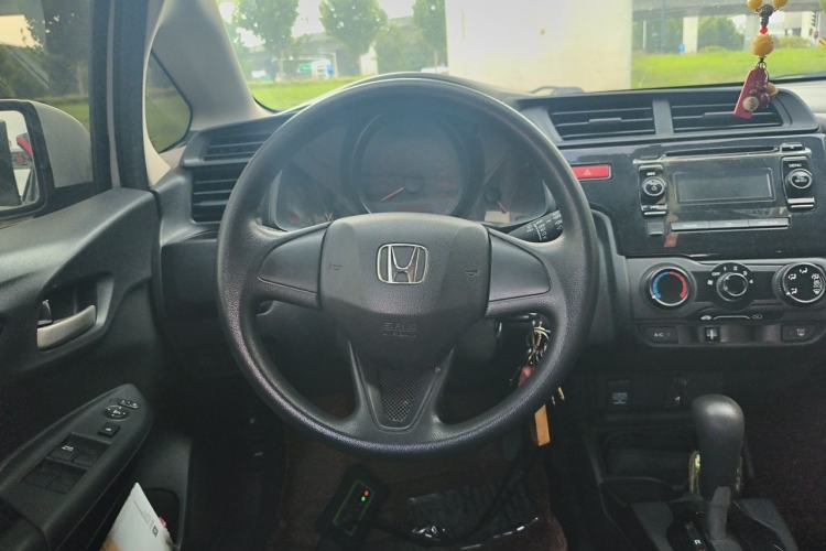 Used Honda Fit 2016 1.5L LX CVT Comfort Model Steering Wheel