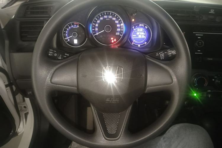 Used Honda Fit 2016 1.5L LXS CVT Comfort Sunroof Version Steering Wheel