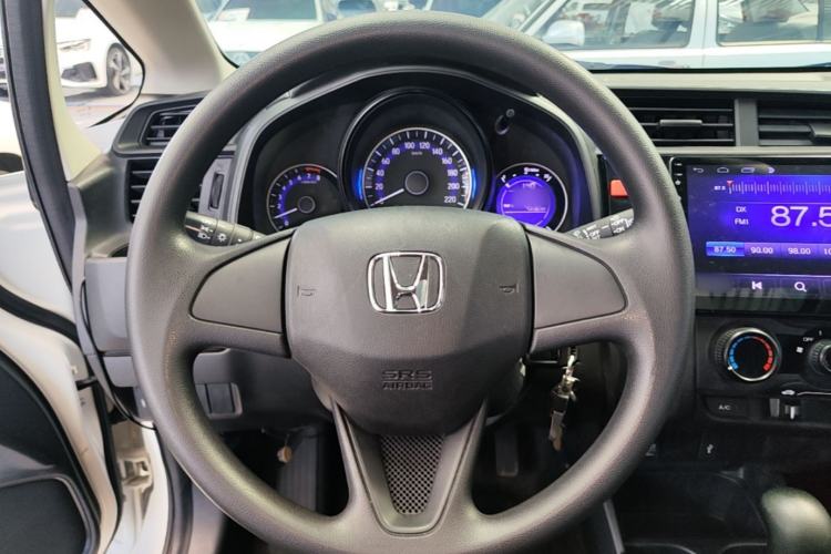 Used Honda Fit 2016 1.5L LXS CVT Comfort Sunroof Version Steering Wheel
