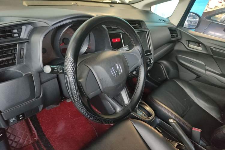 Used Honda Fit 2016 1.5L LX CVT Comfort Model Steering Wheel