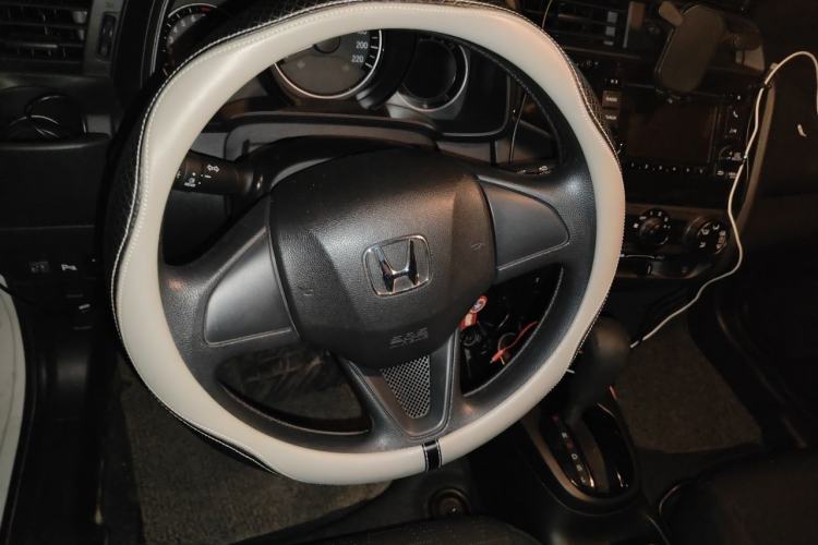 Used Honda Fit 2016 1.5L LXS CVT Comfort Sunroof Version Steering Wheel